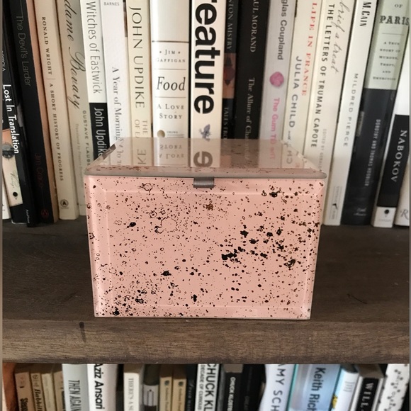 NWOT Pink and Gold Leaf Splatter Glass Jewelry Box with Grey Velvet Interior - Picture 3 of 8